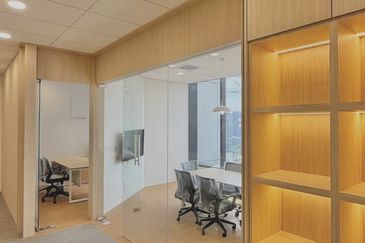 Menara EcoWorld (The Stride Strata Office @ BBCC)