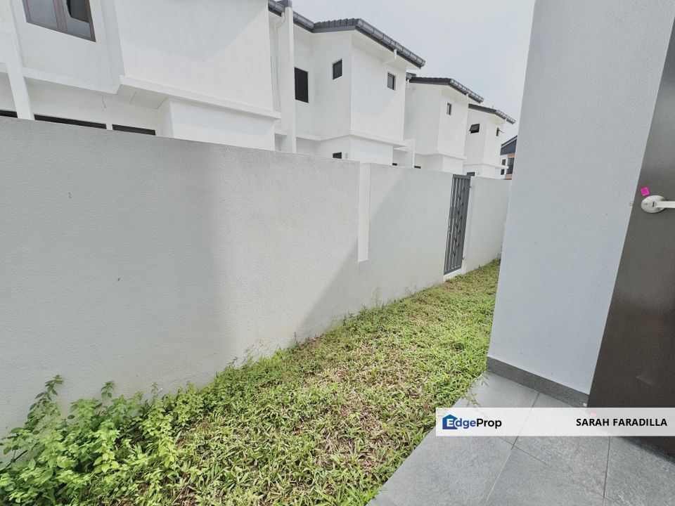 Serenia Anisa Serenia City - 2-Storey Terrace - Gated & Guarded - For Rent, Selangor, Sepang