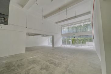 Cerrado Southville City - Ground Floor Shoplot - Free 3-Month Rental - For Rent