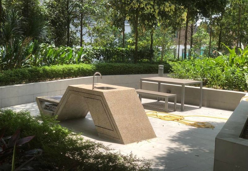 Pandora @ Tropicana Metropark