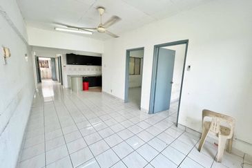 Perdana Apartment