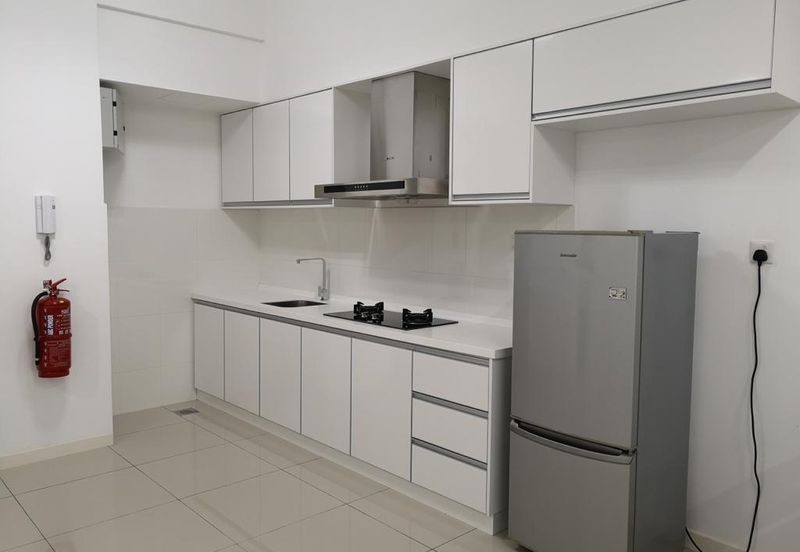 Renai Jelutong Residences