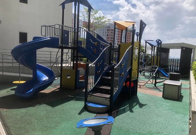 Renai Jelutong Residences