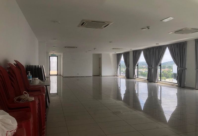 Renai Jelutong Residences