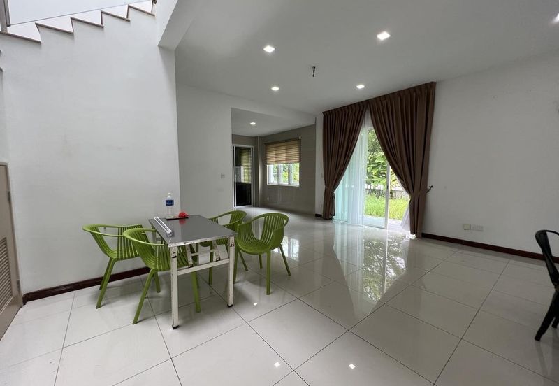 Persiaran Setia Wawasan