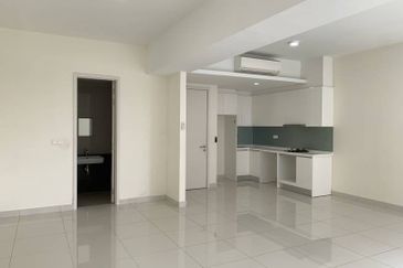 Pandora @ Tropicana Metropark