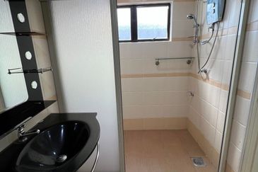 Sri Alam Condominium