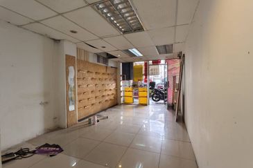 Pusat Komersial Seksyen 7