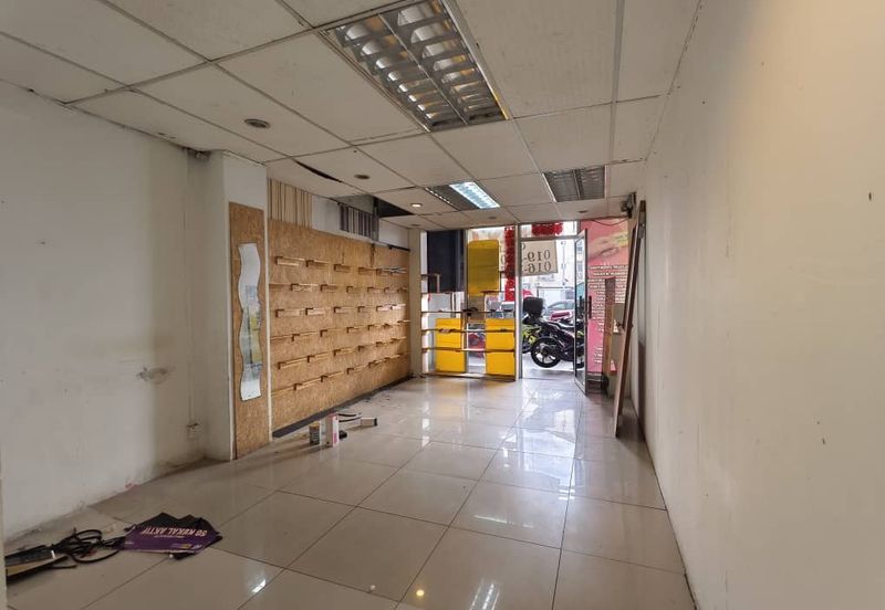 Pusat Komersial Seksyen 7