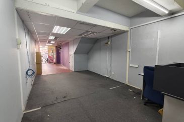 Pusat Komersial Seksyen 7