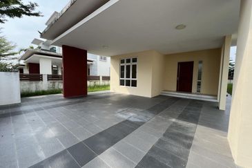 Casa Idaman, Setia Alam