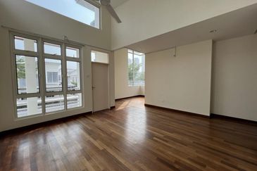 Casa Idaman, Setia Alam