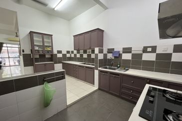 Setia Indah 9, Setia Alam