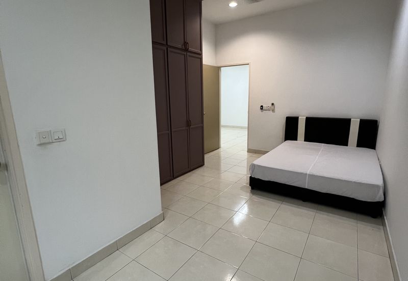 Setia Indah 9, Setia Alam