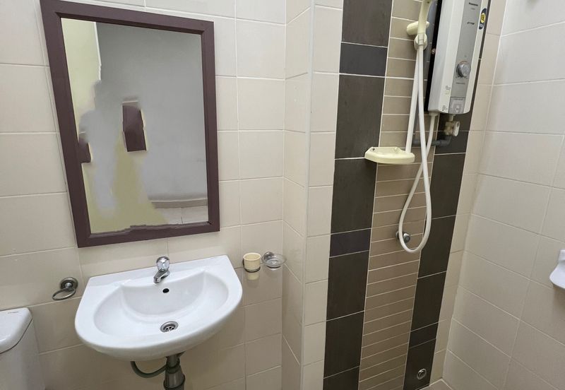 Setia Indah 9, Setia Alam