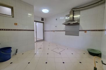 Sungai Burung, Bukit Rimau