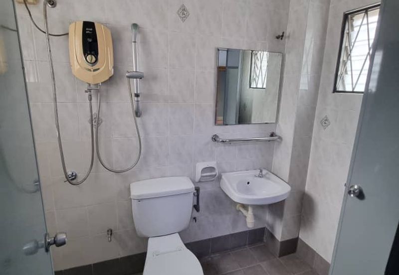 Sungai Burung, Bukit Rimau