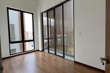 Taman Puchong Legenda