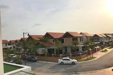 Bandar Kinrara 8