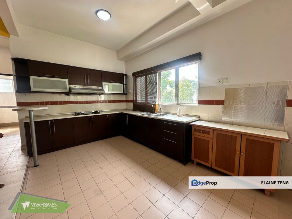 Kota Kemuning Pengsapuri Tasik Corner Lot for Rent, Selangor, Kota Kemuning