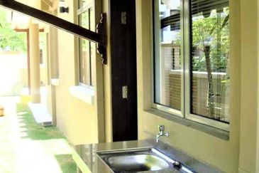 Changkat Kiara Surya