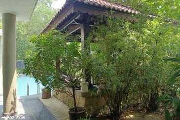 Changkat Kiara Surya