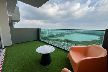 Hillcrest Heights (Puchong Heights)