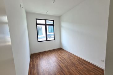 Cradleton @ Eco Majestic