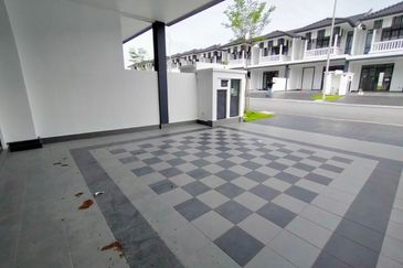 Mellowood @ Eco Majestic