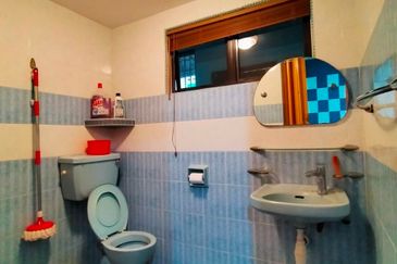 SL 2, Bandar Sungai Long