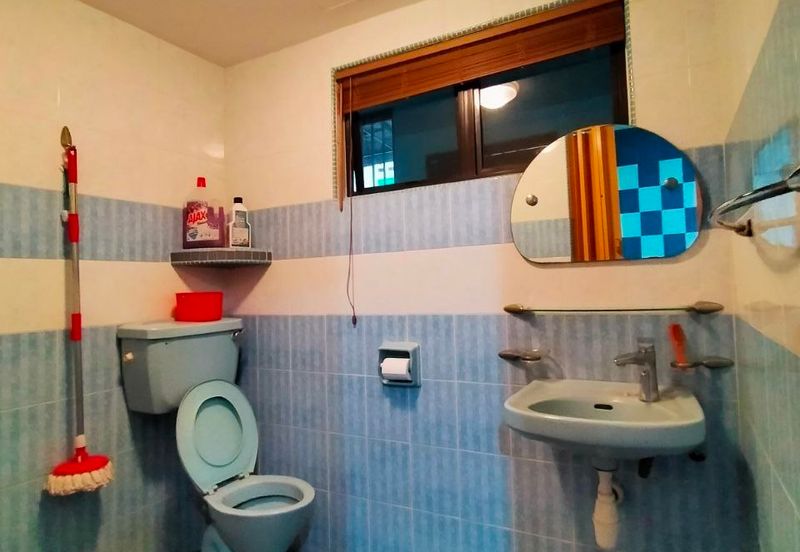 SL 2, Bandar Sungai Long