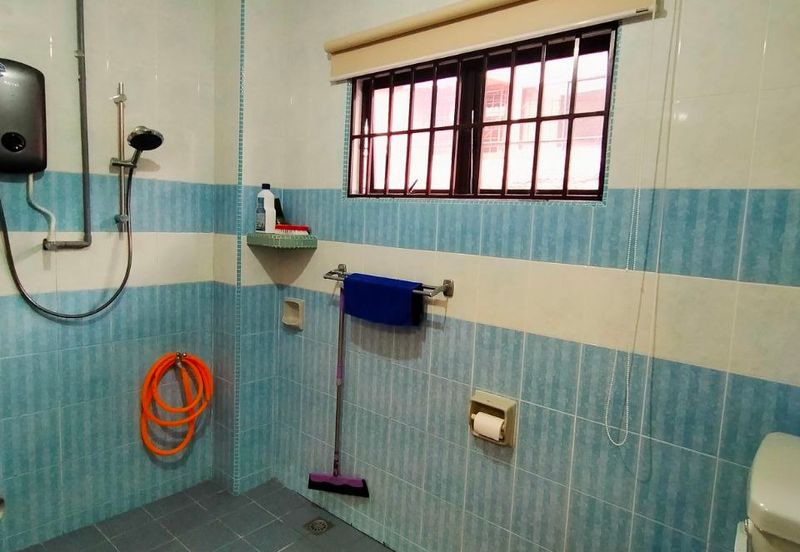 SL 2, Bandar Sungai Long