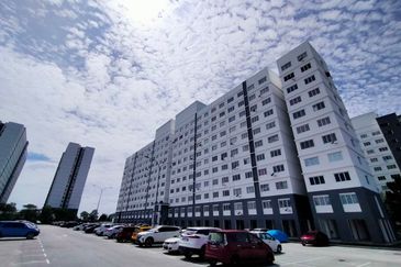 Simfoni Apartment @ Eco Majestic (Rumah Selangorku)