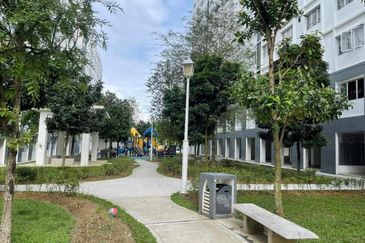 Simfoni Apartment @ Eco Majestic (Rumah Selangorku)