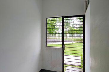 Cradleton @ Eco Majestic