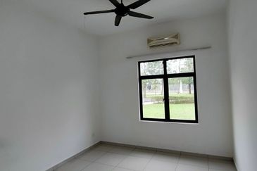 Cradleton @ Eco Majestic