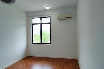 Cradleton @ Eco Majestic