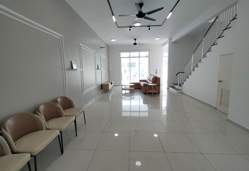 Merrydale @ Eco Majestic