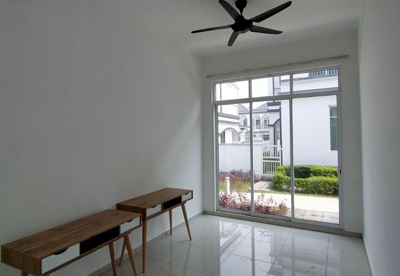 Merrydale @ Eco Majestic