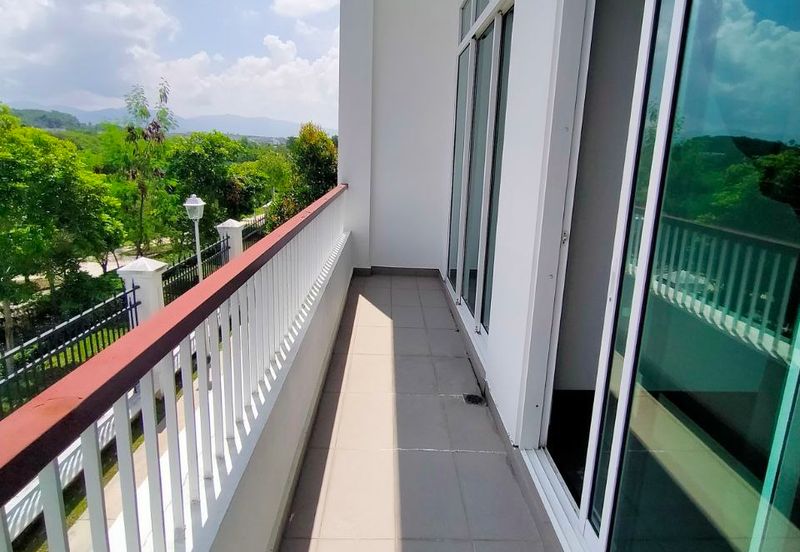 Merrydale @ Eco Majestic