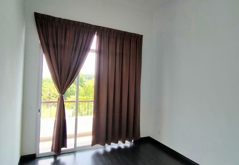 Merrydale @ Eco Majestic