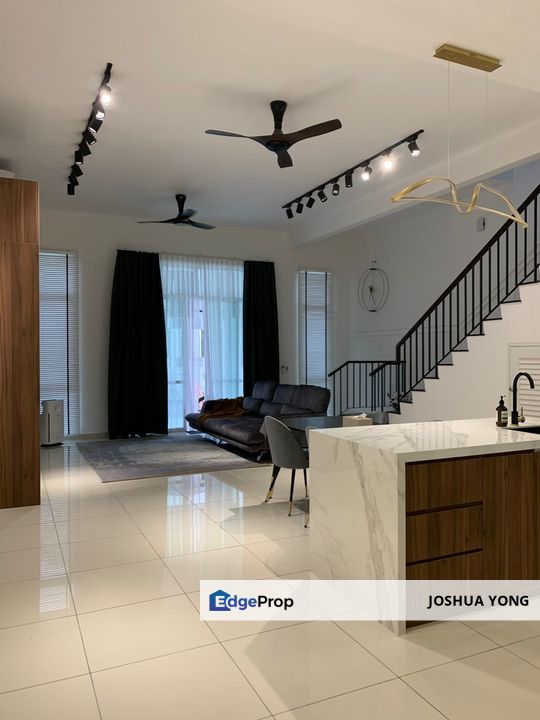 𝐄𝐜𝐨 𝐌𝐚𝐣𝐞𝐬𝐭𝐢𝐜 𝐌𝐞𝐥𝐥𝐨𝐰𝐨𝐨𝐝, 𝐒𝐞𝐦𝐞𝐧𝐲𝐢𝐡 @ 𝐅𝐮𝐥𝐥𝐲 𝐅𝐮𝐫𝐧𝐢𝐬𝐡𝐞𝐝 𝐩𝐚𝐫𝐤𝐡𝐨𝐦𝐞 𝐟𝐨𝐫 𝐑𝐞𝐧𝐭, Selangor, Semenyih