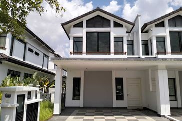 Tenderfields @ Eco Majestic