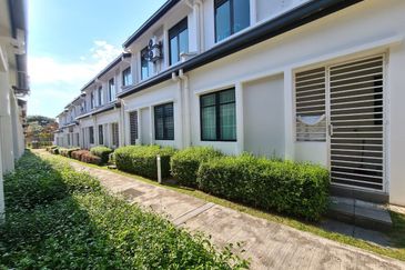 Cradleton @ Eco Majestic