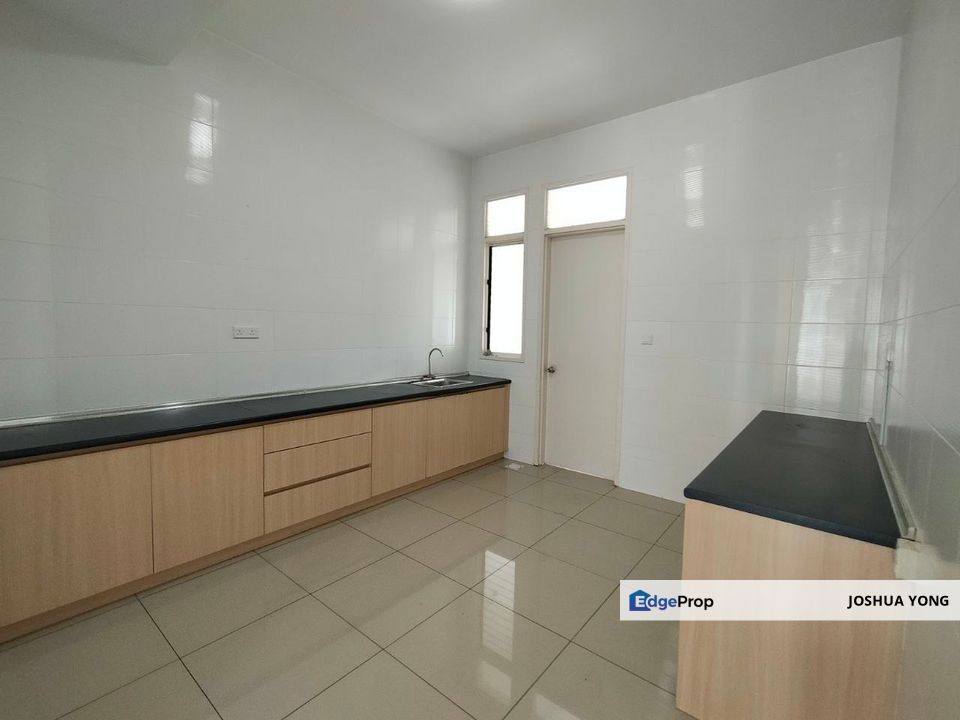 𝑪𝒓𝒂𝒅𝒍𝒆𝒕𝒐𝒏 𝑬𝒄𝒐 𝑴𝒂𝒋𝒆𝒔𝒕𝒊𝒄 𝑺𝒆𝒎𝒆𝒏𝒚𝒊𝒉 @ 2 𝑺𝒖𝒑𝒆𝒓 𝑳𝒊𝒏𝒌 𝑯𝒐𝒖𝒔𝒆 24𝒙75 𝒇𝒐𝒓 𝑹𝒆𝒏𝒕, Selangor, Semenyih