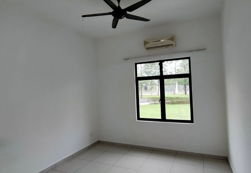 Cradleton @ Eco Majestic