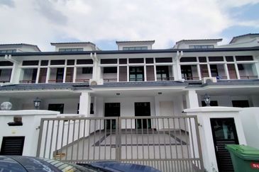 Cradleton @ Eco Majestic