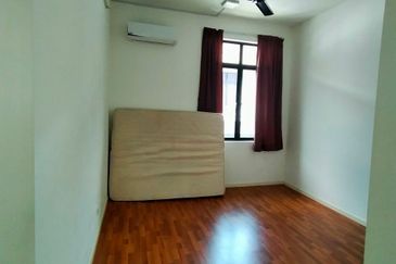 Cradleton @ Eco Majestic