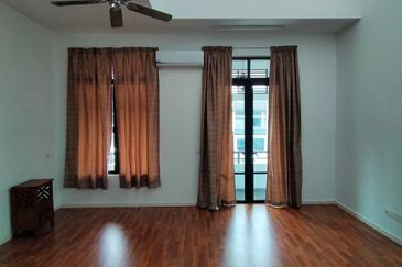 Cradleton @ Eco Majestic