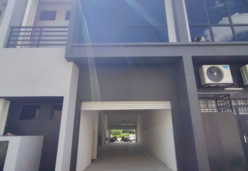 Baris Place @ Setia Mayuri